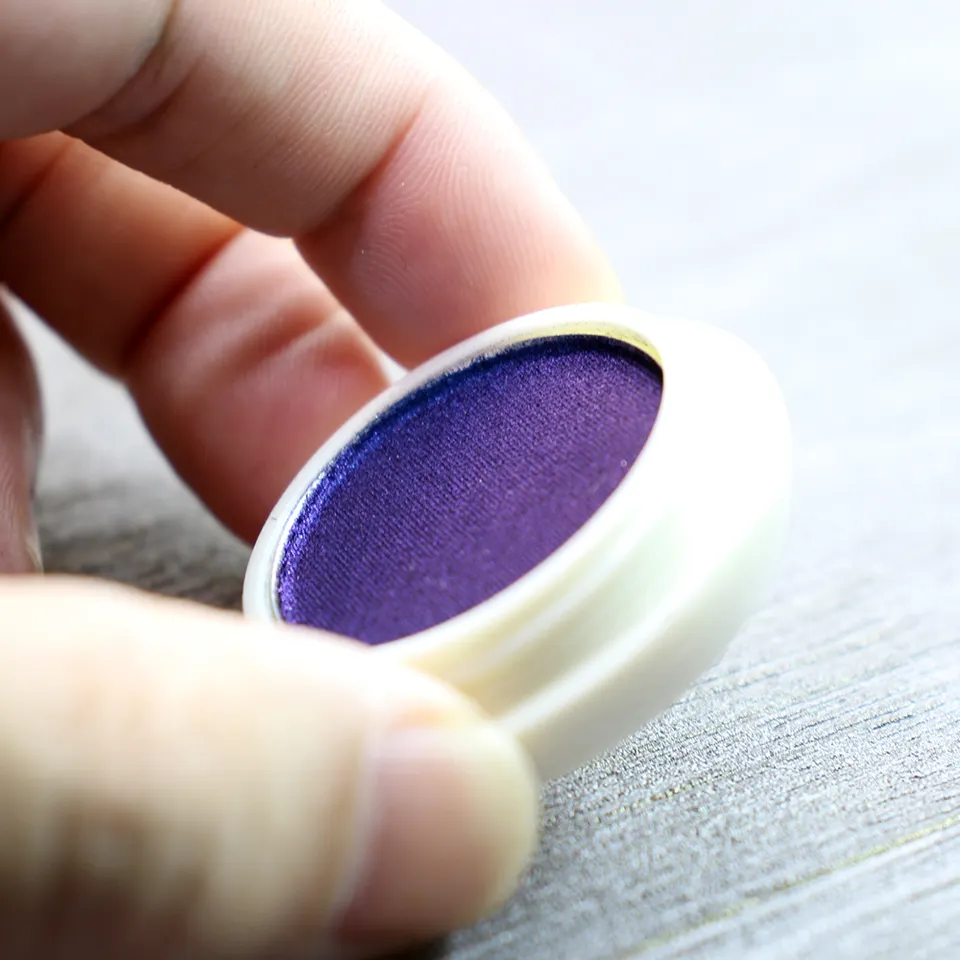 private-label-eyeshadow