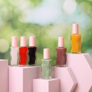 Wholesale Plumper Cosmetic 6 Colors Lip Oil Custom Logo Special Wavy Grain Tubes Fruit Flavor Moisturizing Soft Repair